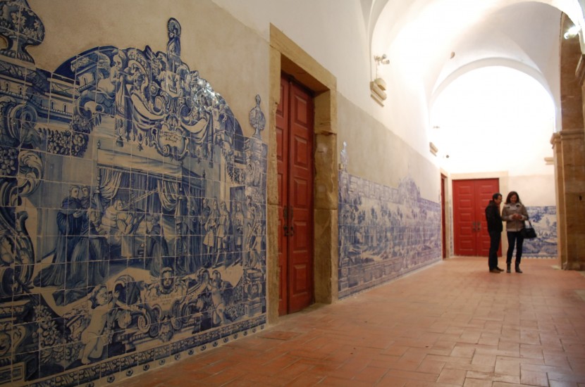 Intervenção de requalificação dos painéis de azulejos do claustro do Convento da Graça vai ser distinguida