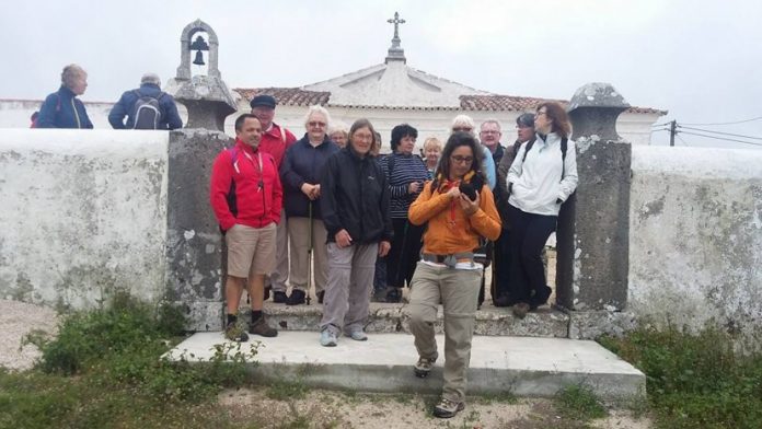 Caminhantes portugueses e ingleses geminados percorreram o concelho de Torres Vedras
