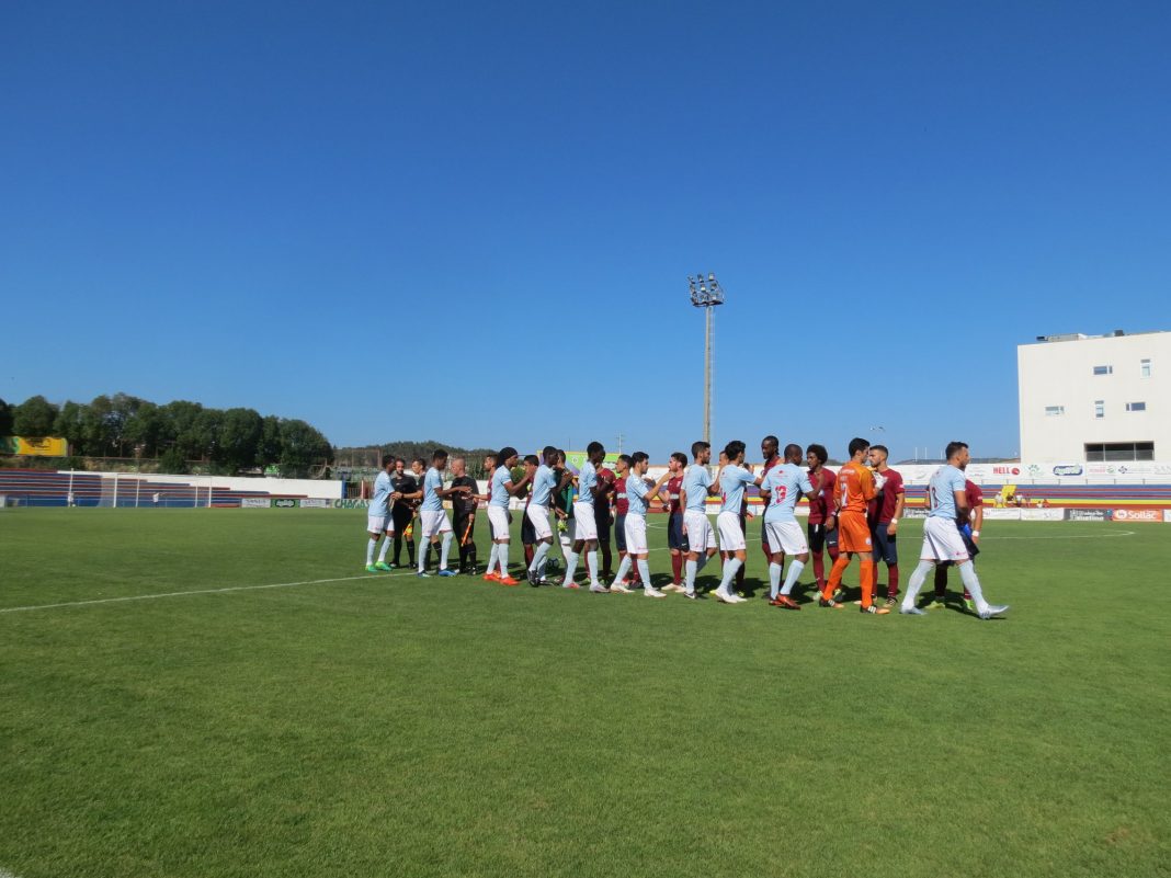 Fotogaleria: Melhores momentos da partida entre o Torreense e Oleiros