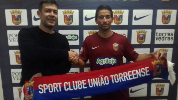 Futsal: Torreense chama segundo reforça para a equipa