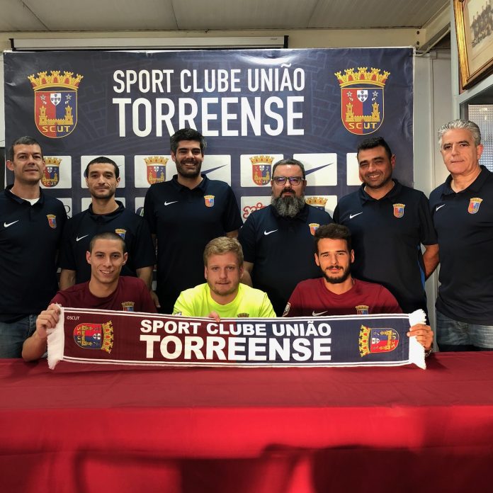 Torreense renova com equipa técnica do futsal