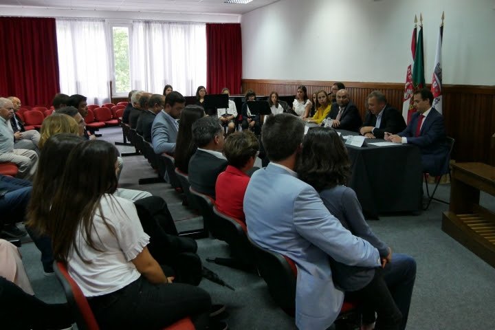 Câmara Municipal de Torres Vedras atribuiu apoio de 389 mil euros à Física