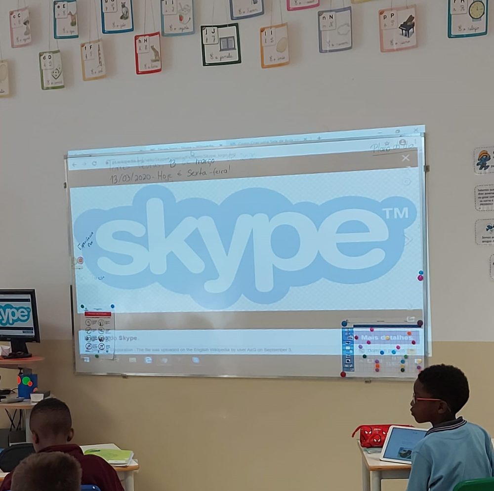 Escola Internacional de Torres Vedras com aulas via Skype