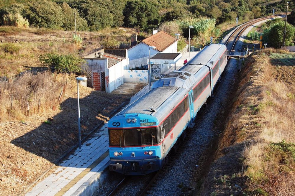Adjudicada obra de requalificação da Linha do Oeste entre Sintra e Torres Vedras