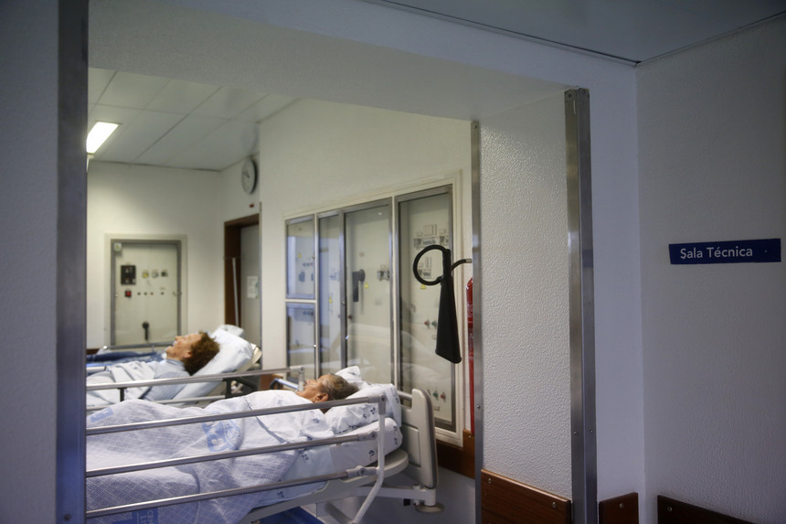 Covid-19: Hospitais do Oeste estimam retomar consultas e cirurgias não programadas em março